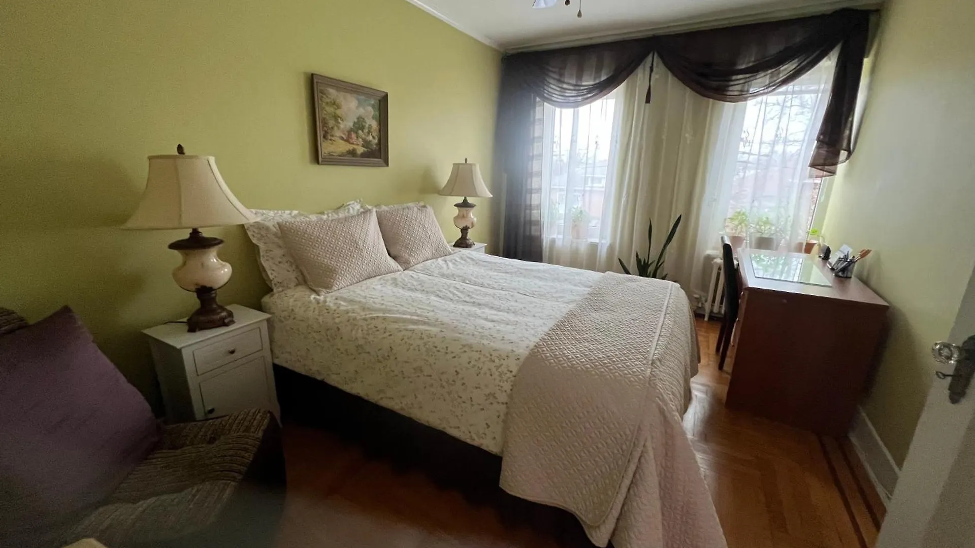Comfort Stay In Brooklyn - Shared With A Host House Spaces Нью-Йорк